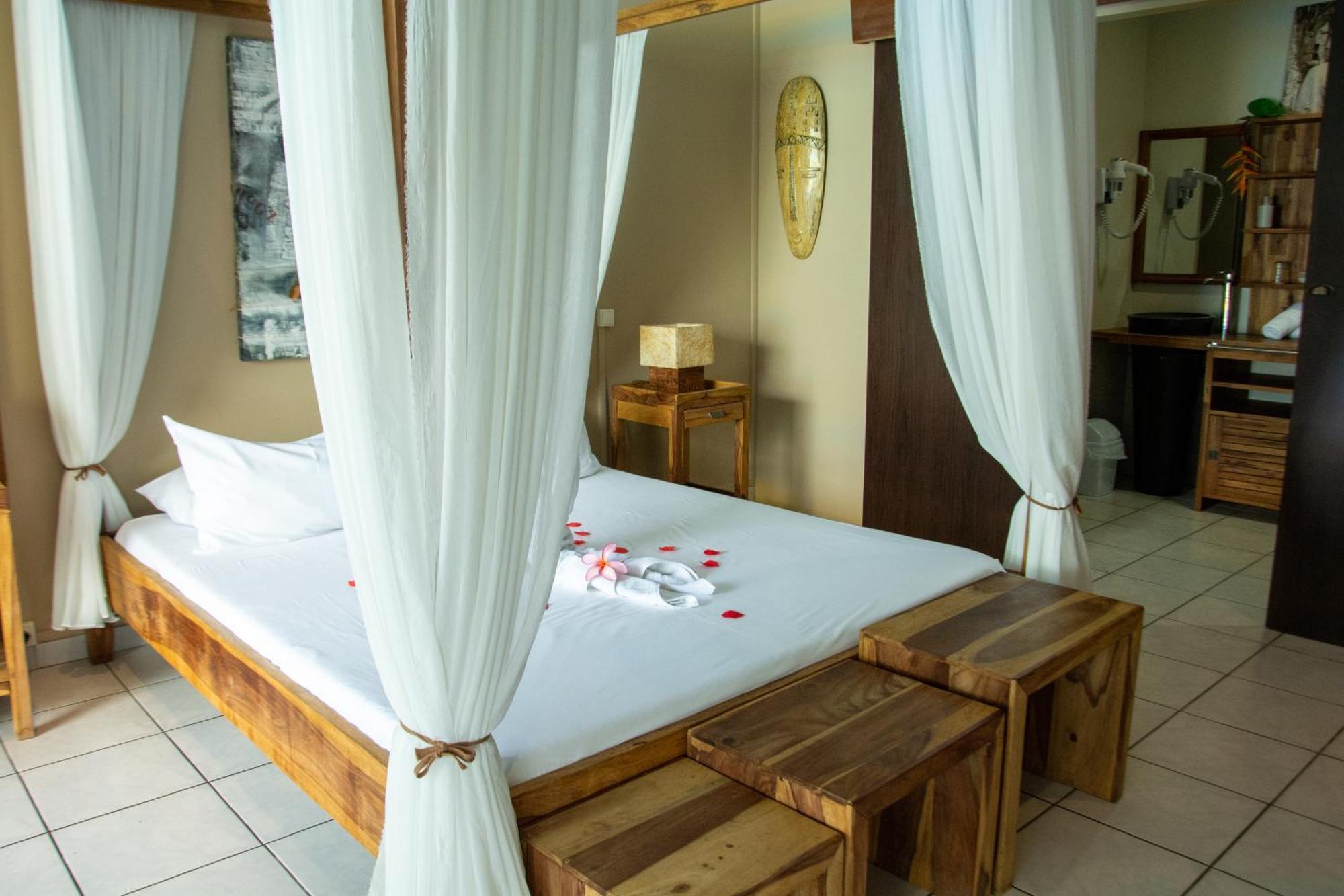 Hotel Ylang Ylang Saint-Gilles-les Bains Exterior foto